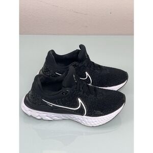Nike Revolution 5 Women's 6.5 Black Running Shoes Gym Sneakers DD3024